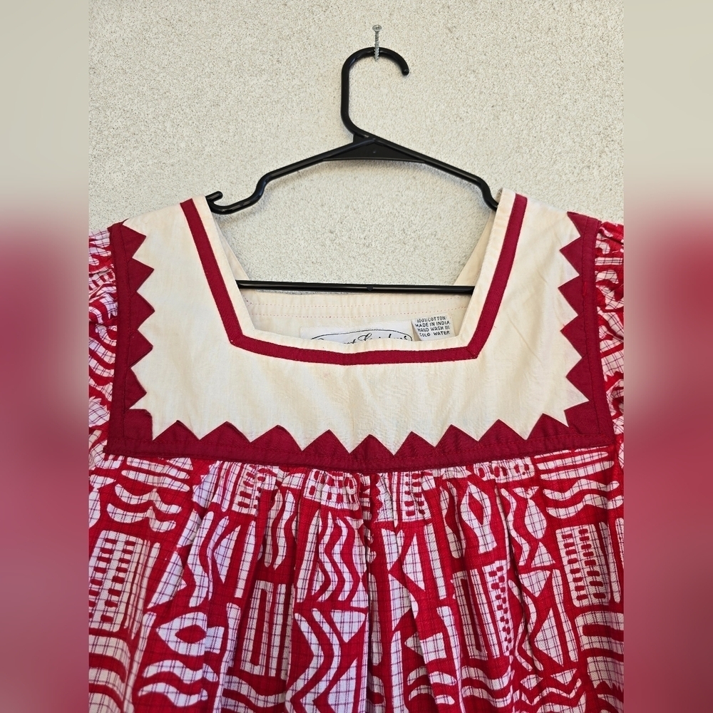 Vintage 100% Cotton Red and White Patterned Dress - Picture 9 of 10